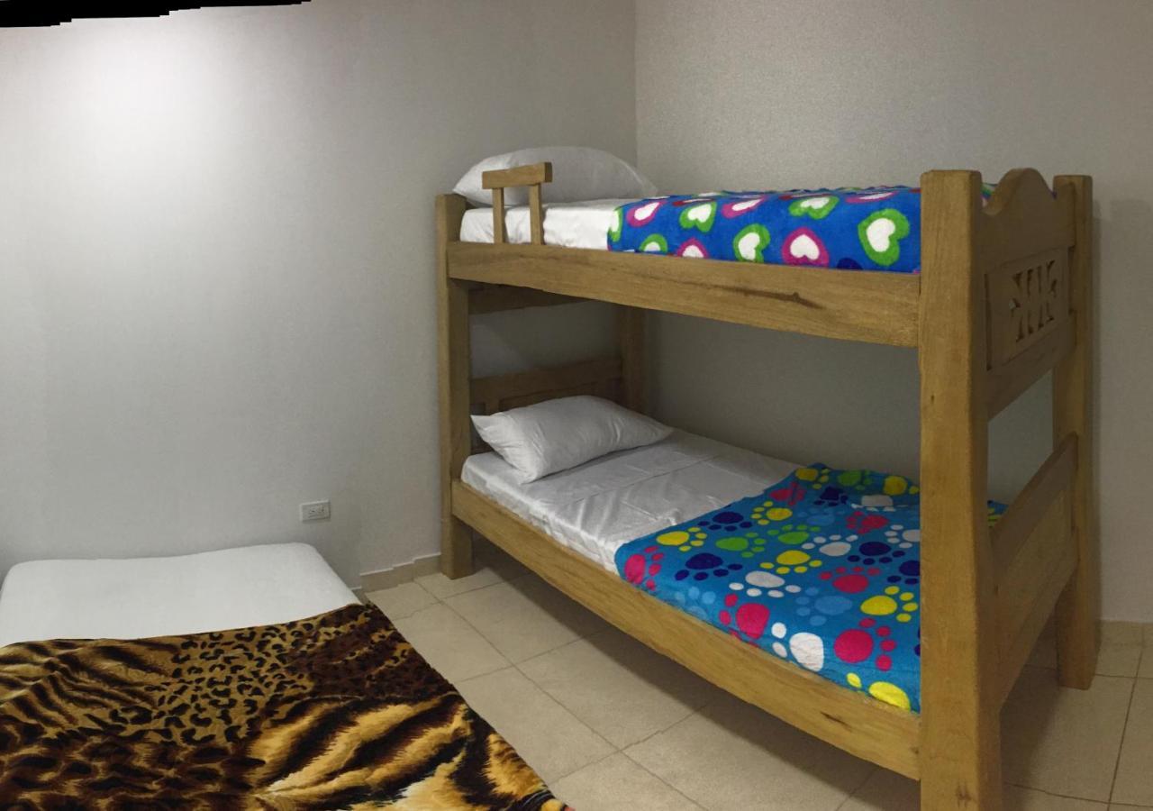 דירות Guatapé Apartamento The Colors מראה חיצוני תמונה